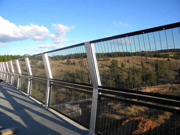 Security fencing for bridge